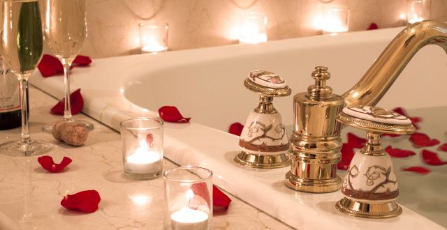 Aromatherapy Bath Service